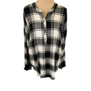 Eddie Bauer Black & White Plaid Button Down Shirt Size L